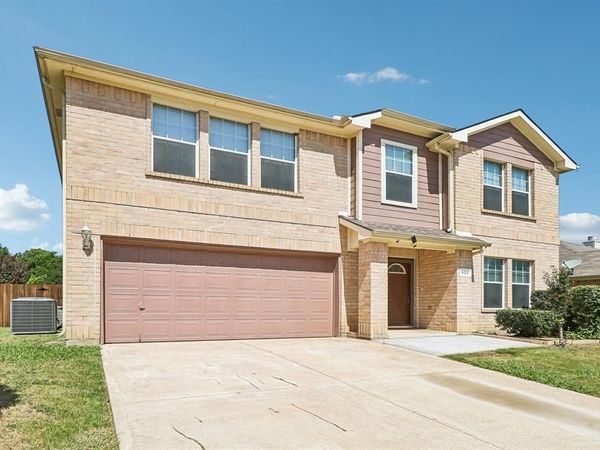 503 Angela Lane, Euless, TX 76039
