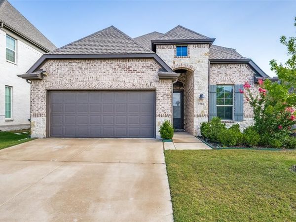 1234 Stagecoach Trail, Justin, TX 76247