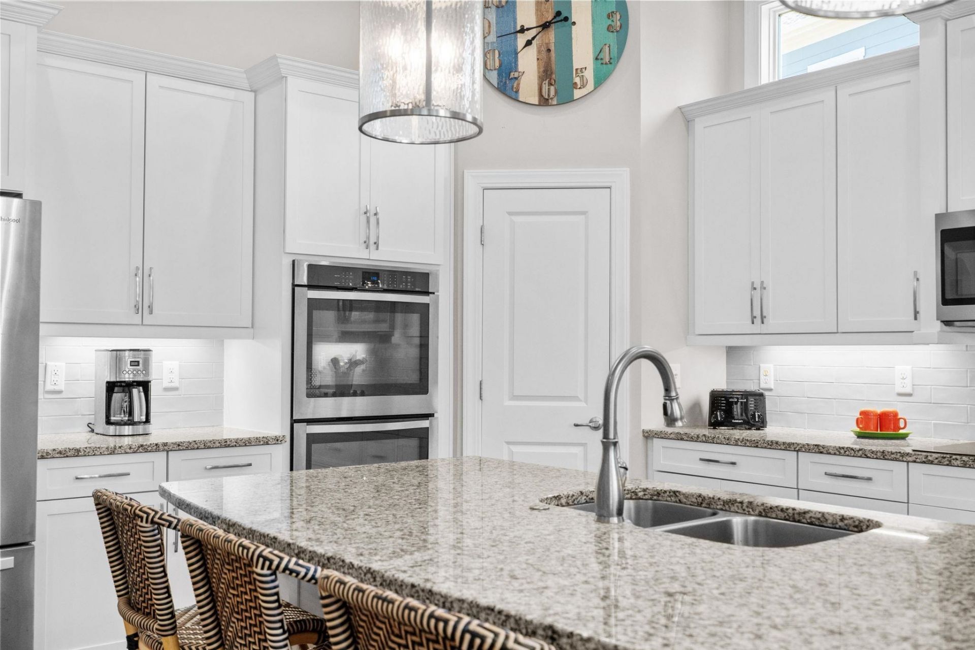 454 Seabury Ln.  Photo 21