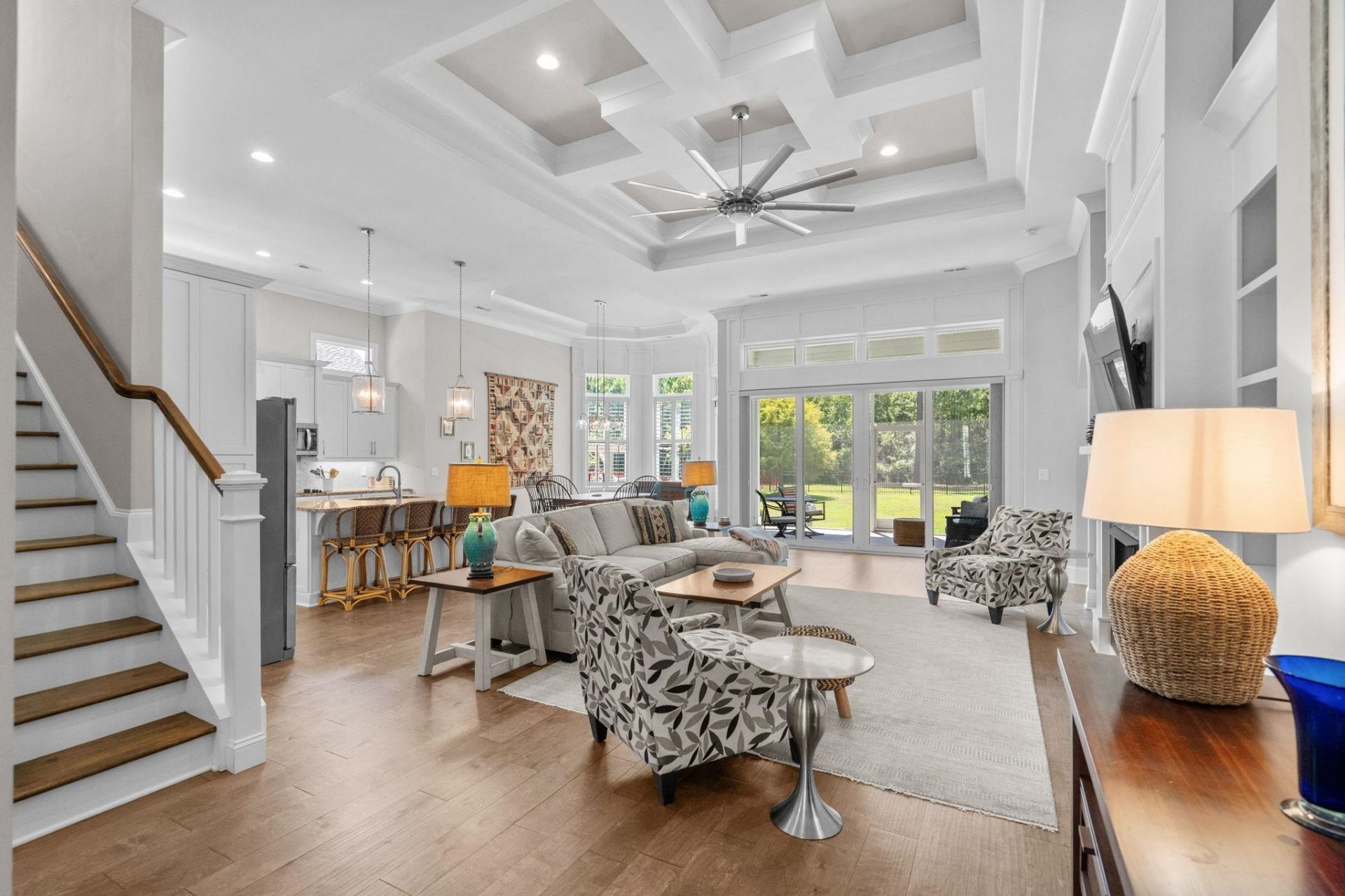 454 Seabury Ln.  Photo 7