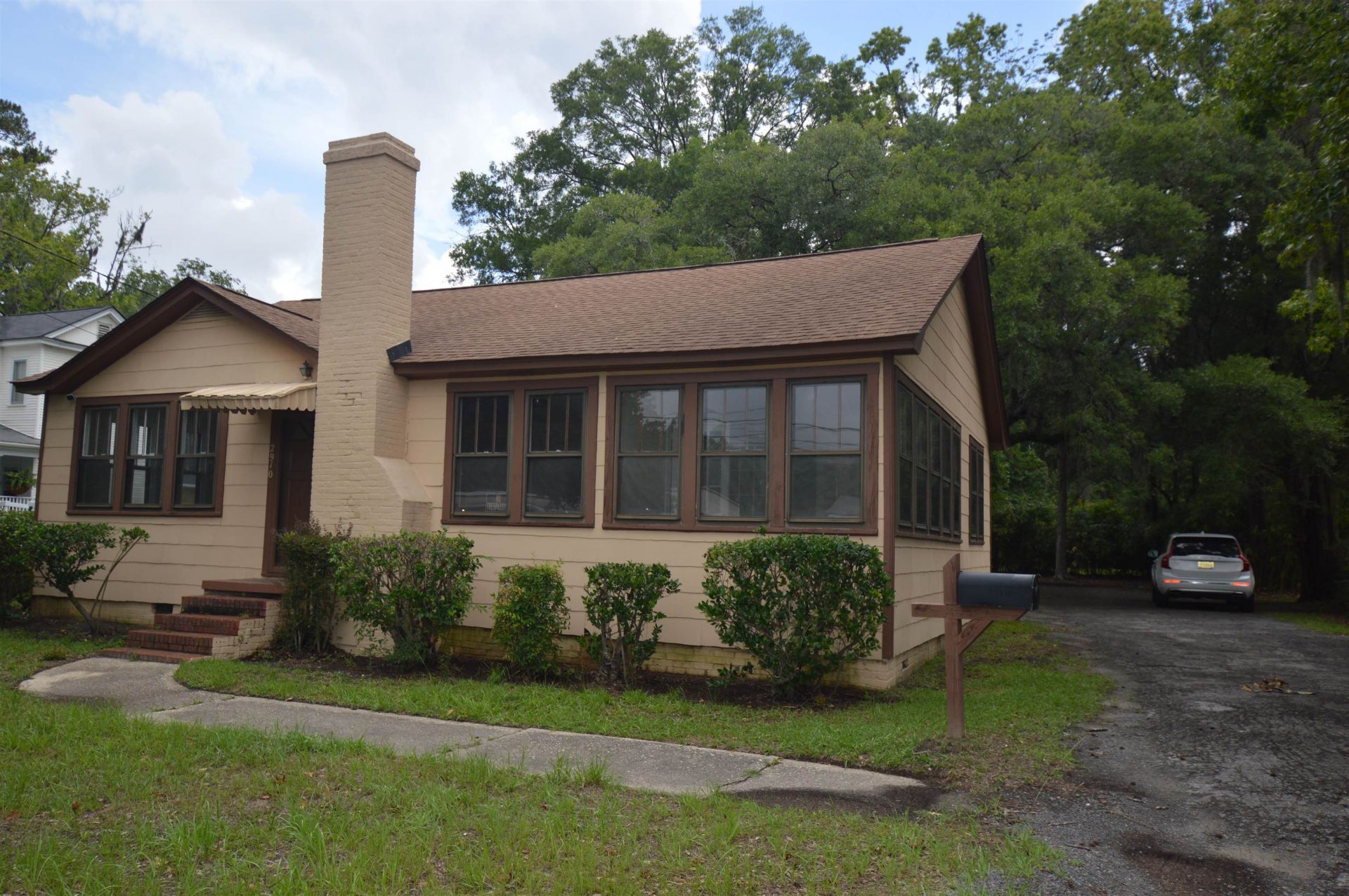 2910 Highmarket St. Photo 2