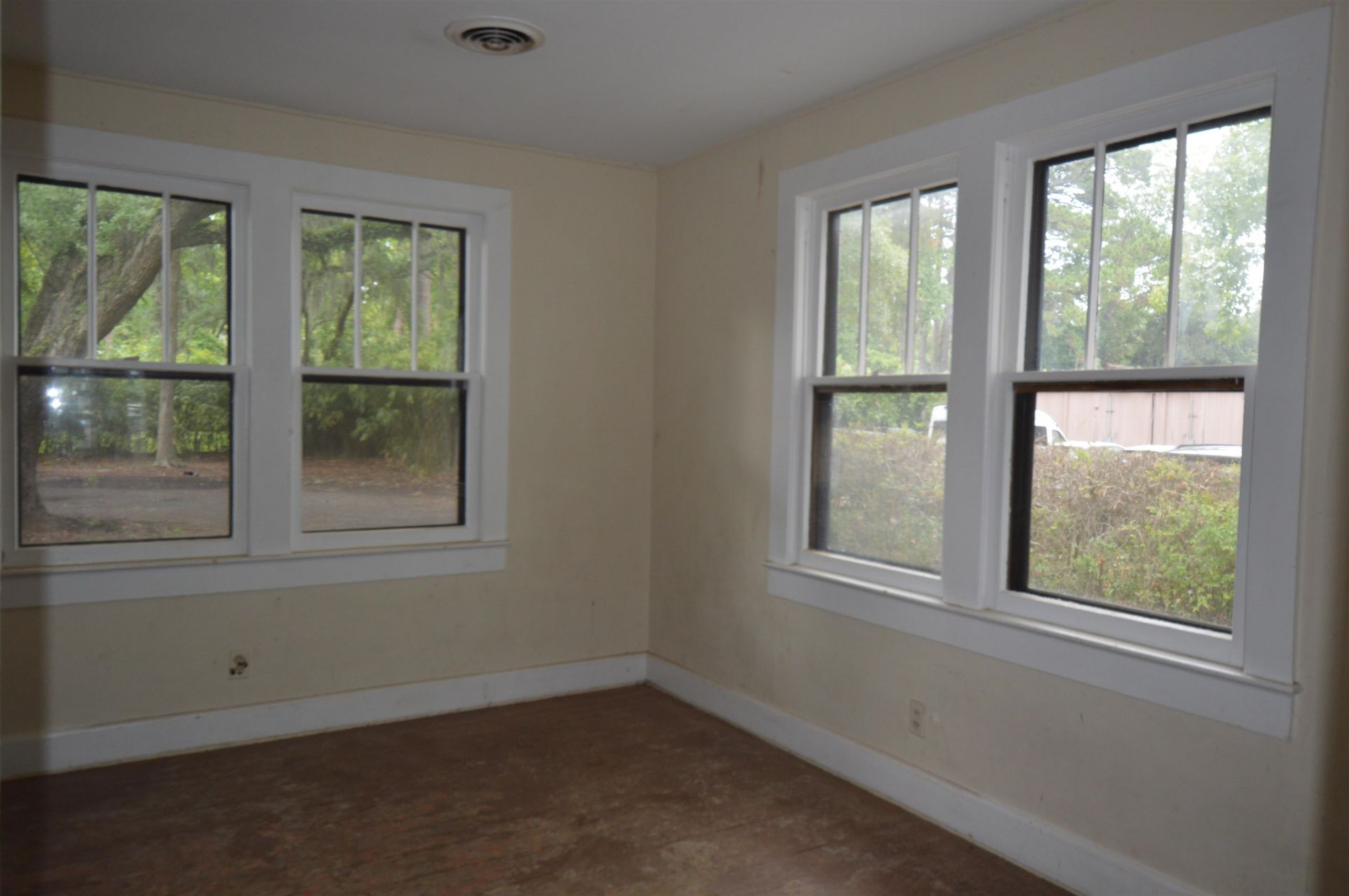 2910 Highmarket St. Photo 8