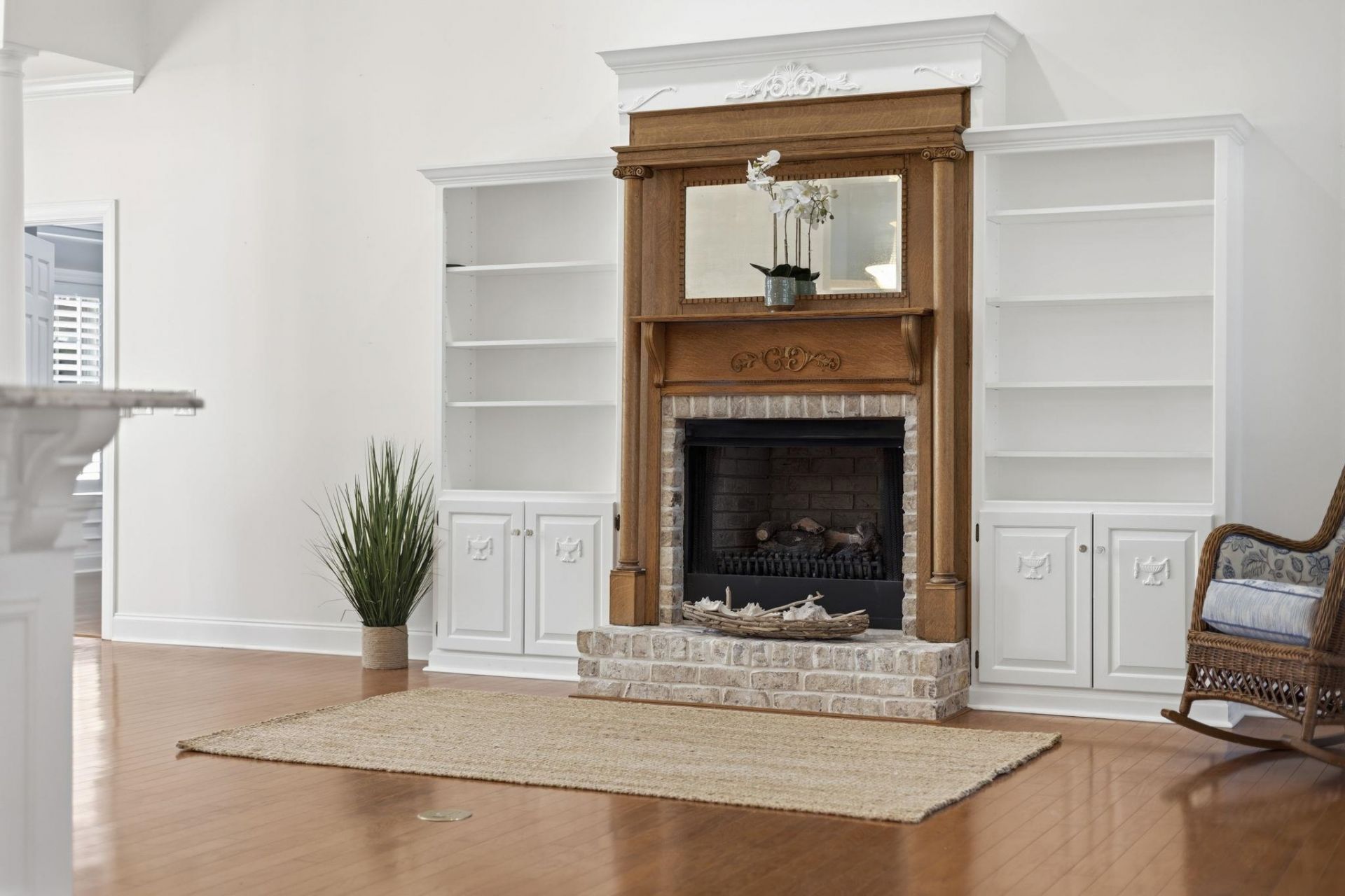 4464 Firethorne Dr. Photo 12