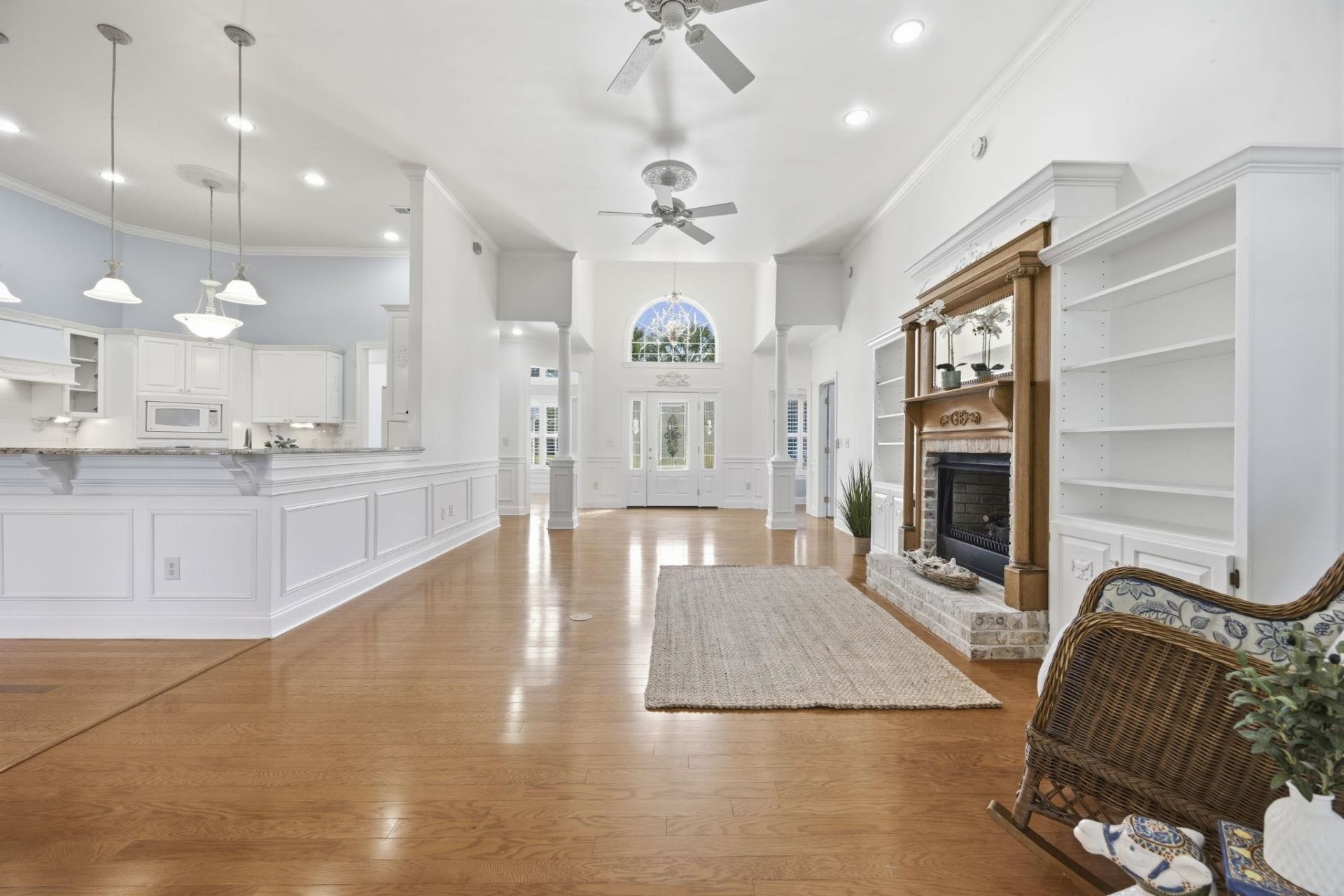4464 Firethorne Dr. Photo 14
