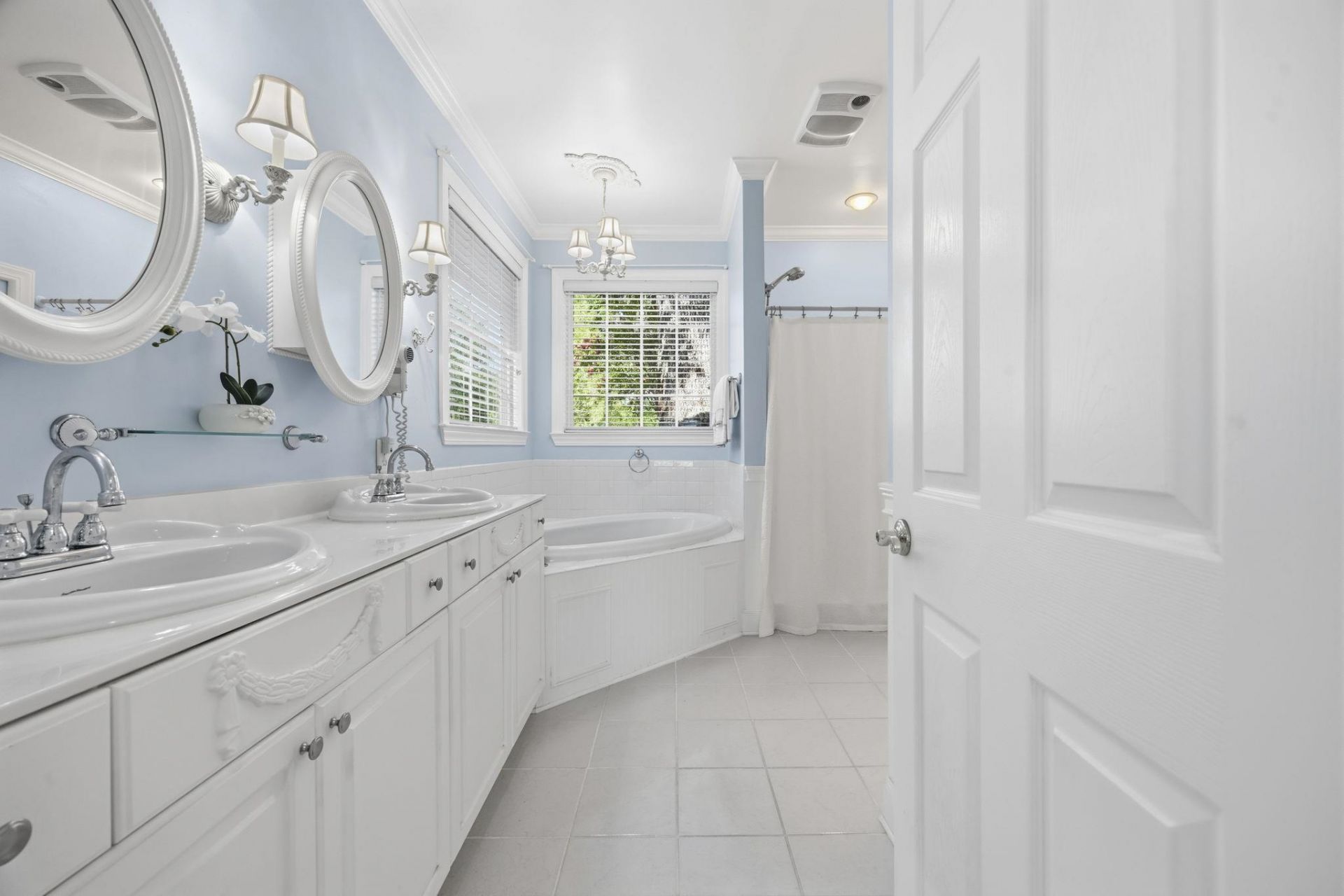 4464 Firethorne Dr. Photo 32