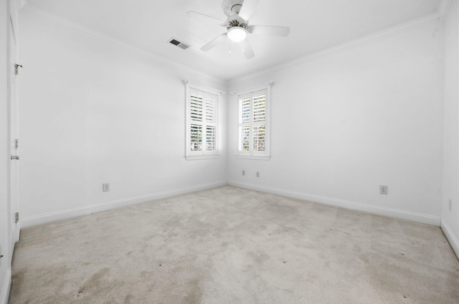 4464 Firethorne Dr. Photo 36