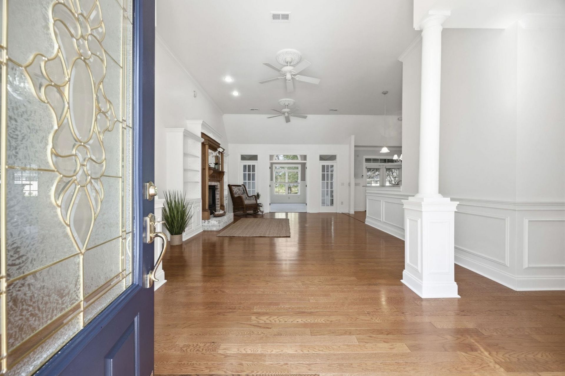 4464 Firethorne Dr. Photo 4