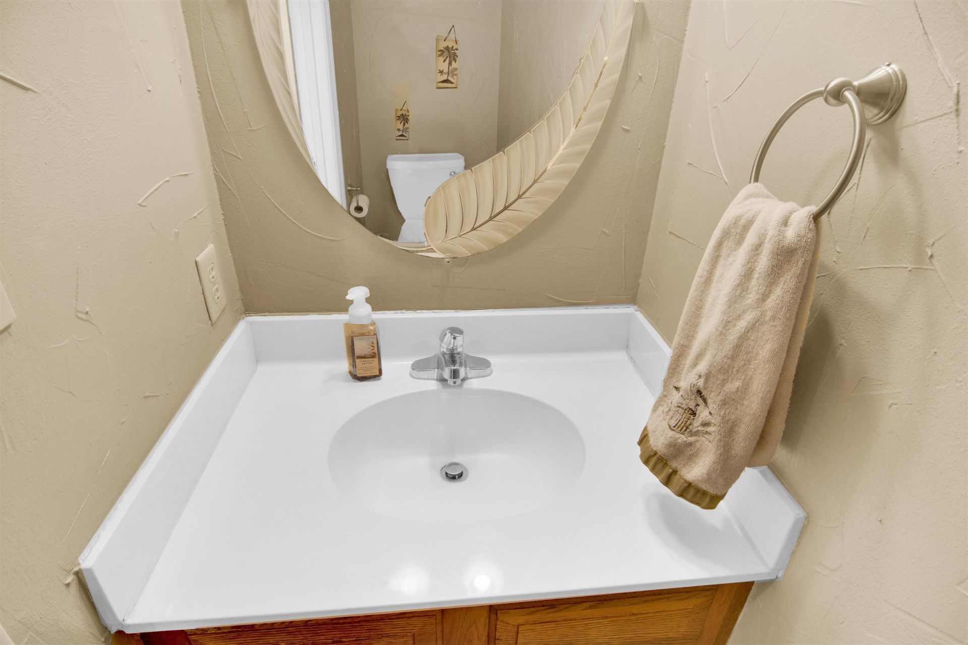 3008 Church St.  Photo 12