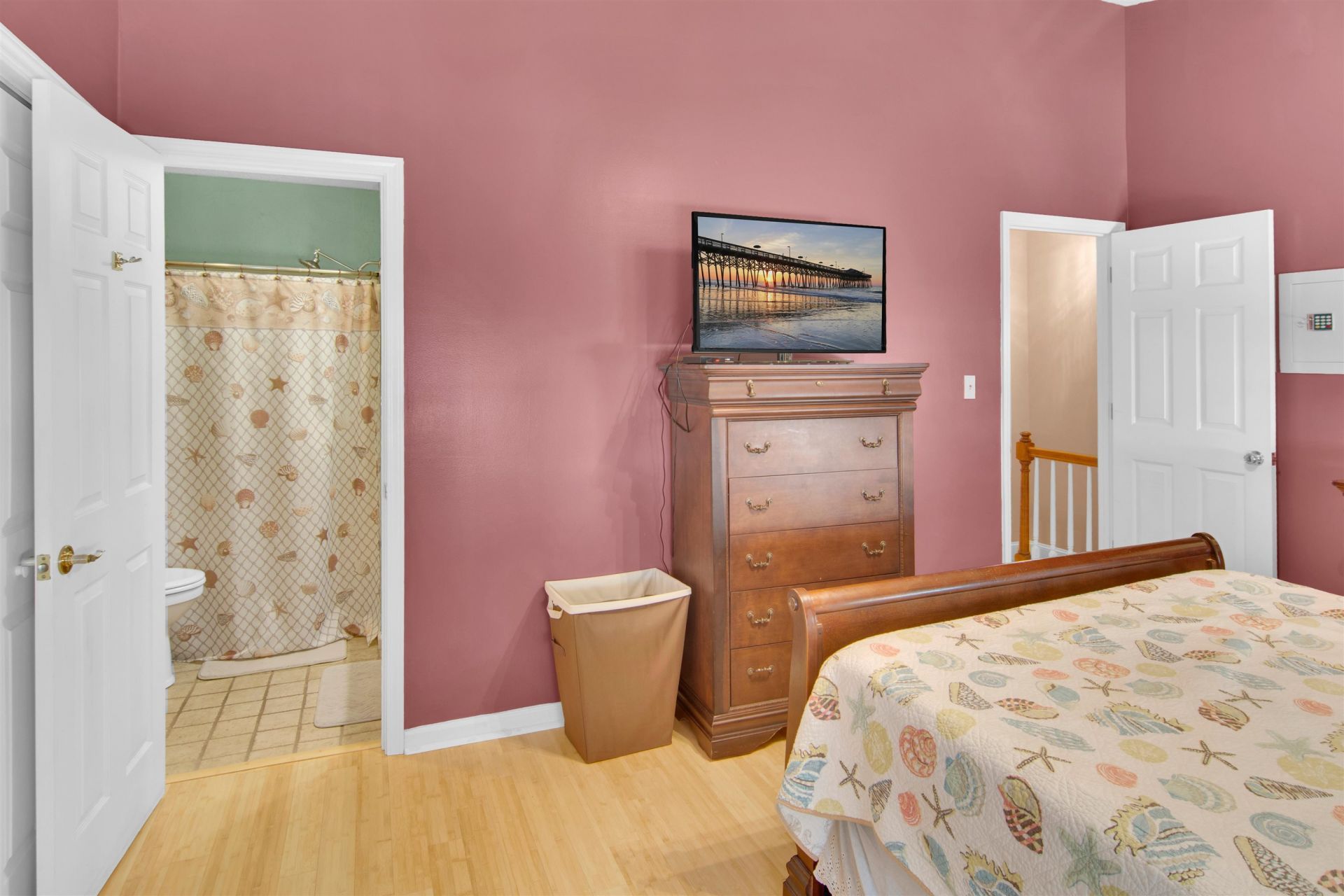 3008 Church St.  Photo 14