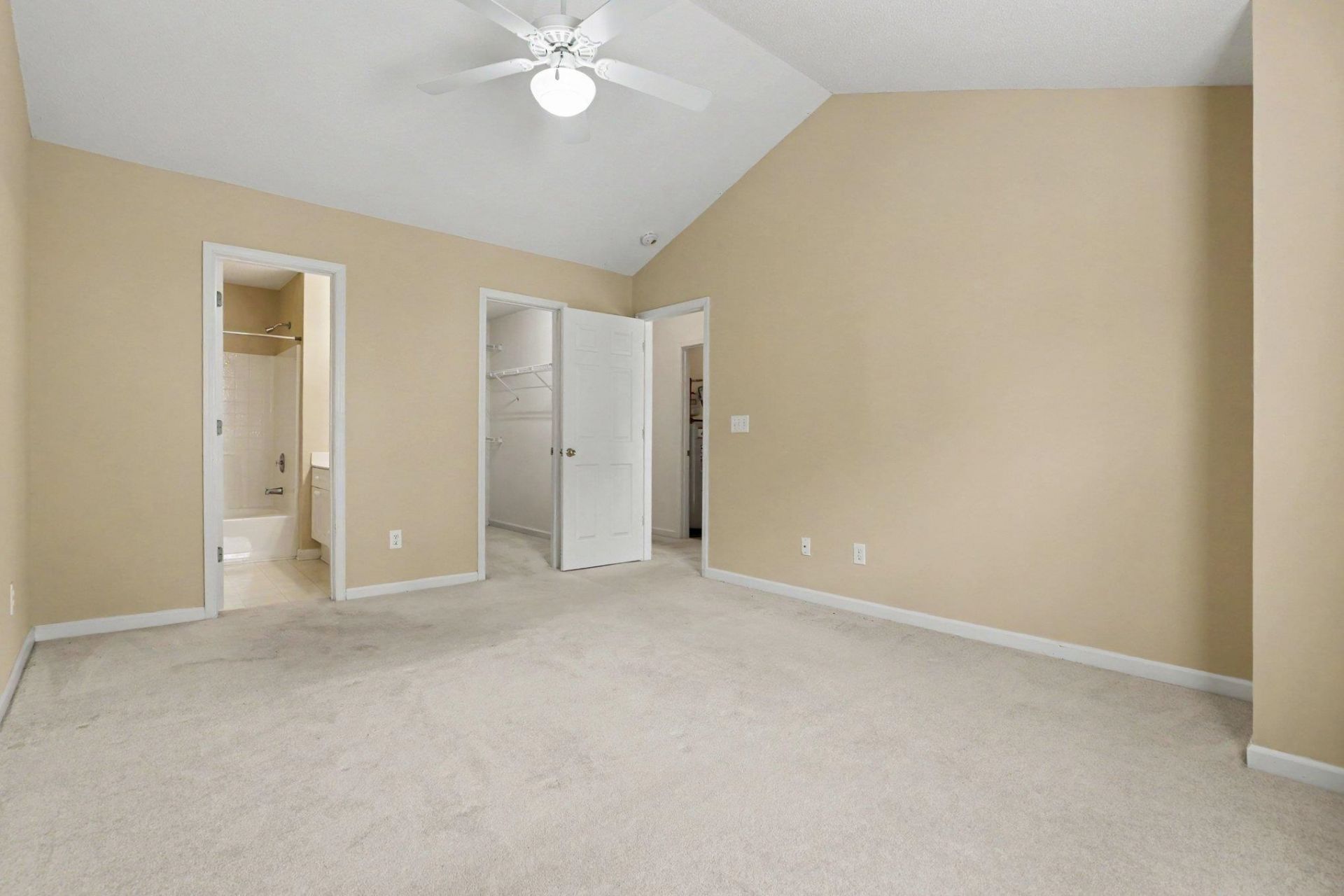 62 Portrait Ln. Photo 22