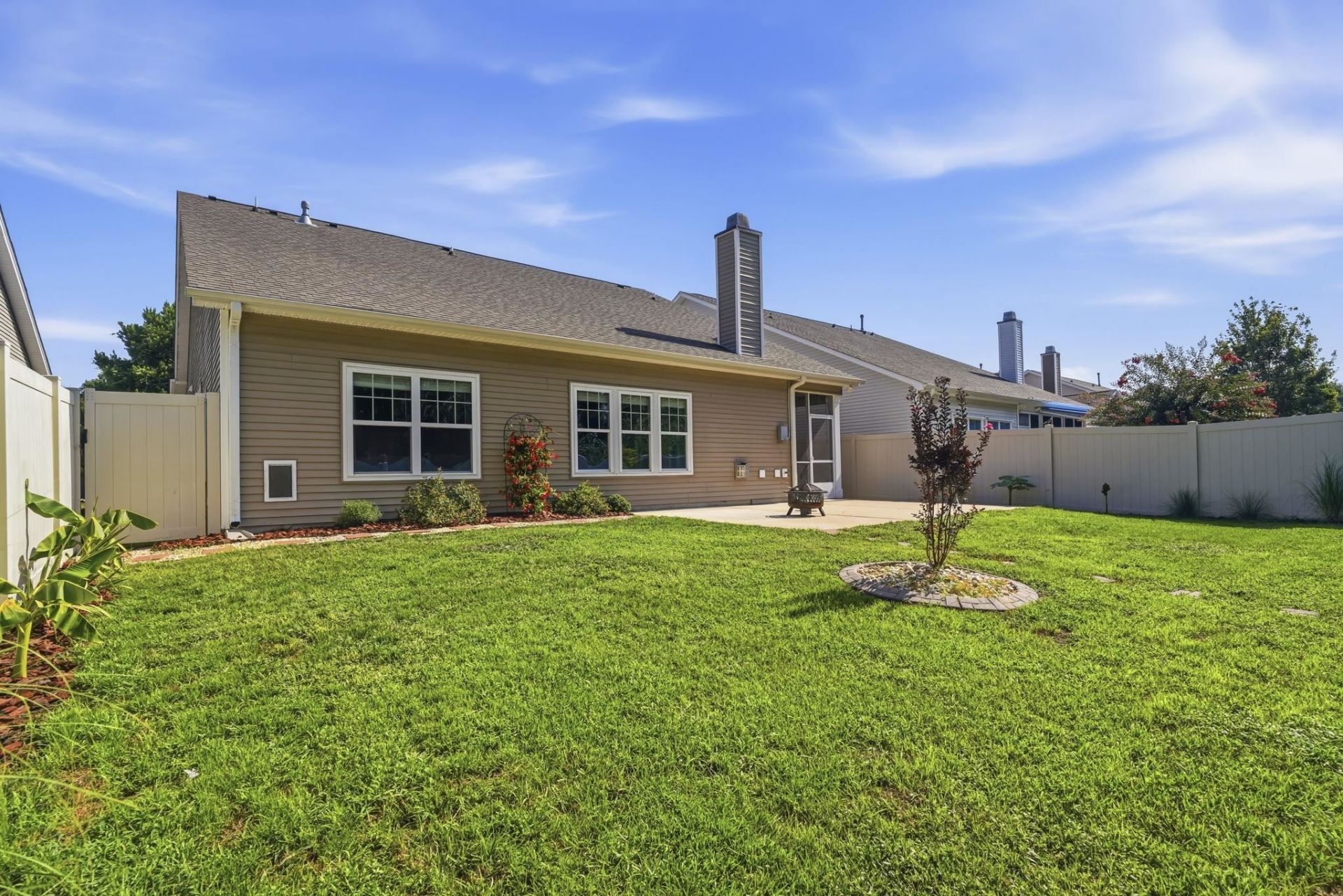 3664 White Wing Circle Photo 37