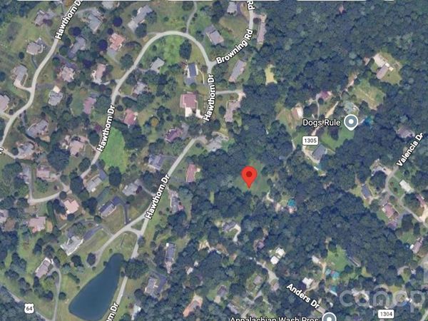 912 Halstead Boulevard, Hendersonville, NC 28791