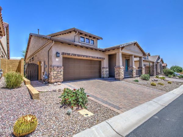 2065 N CANELO Hills, Mesa, AZ 85207