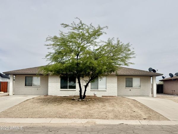 10077 S Tampico Lane, Unit 5, Arizona City, AZ 85123