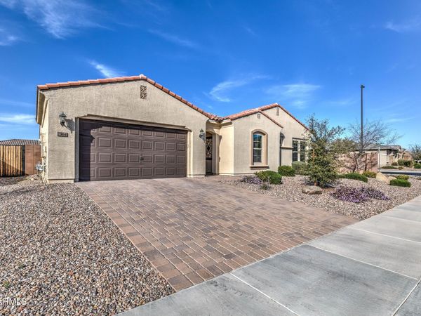 2364 E SUSAN Drive, Gilbert, AZ 85298