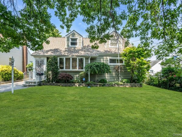 1159 Slabey Avenue , Valley Stream, NY 11580