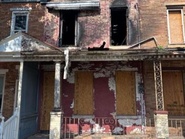 803 PRINCETON AVENUE , CAMDEN, NJ 08103
