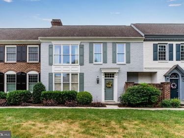 53 DEVONSHIRE SQUARE, MECHANICSBURG, PA 17050