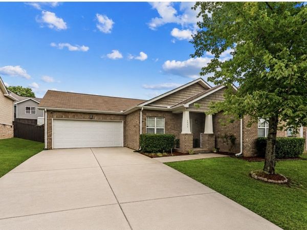 4944 Secretariat Dr , Antioch, TN 37013