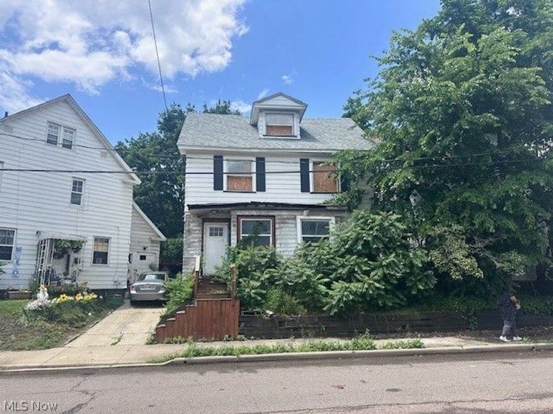 262 S Portage Path , Akron, OH 44302 Photo 2