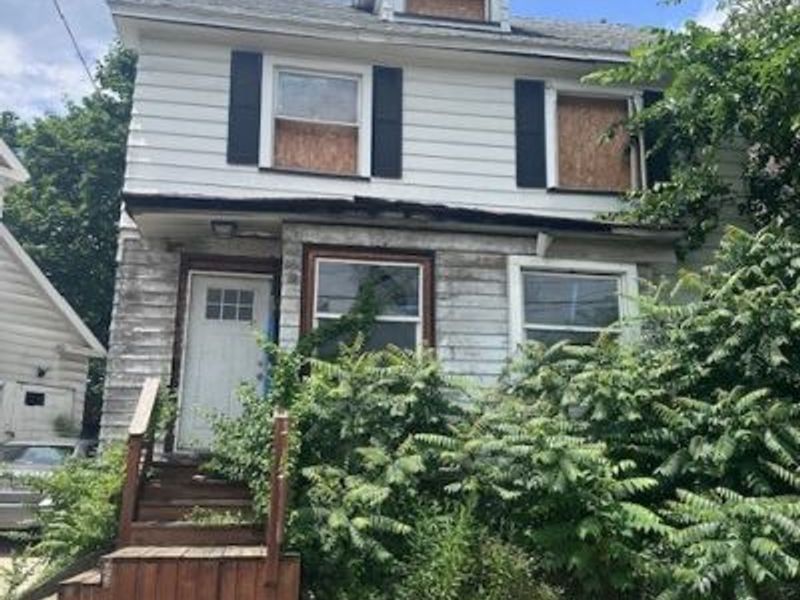 262 S Portage Path , Akron, OH 44302 Photo 3