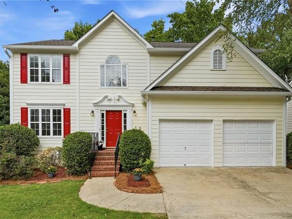 1255 Winthrope Chase Drive, Alpharetta, GA 30009