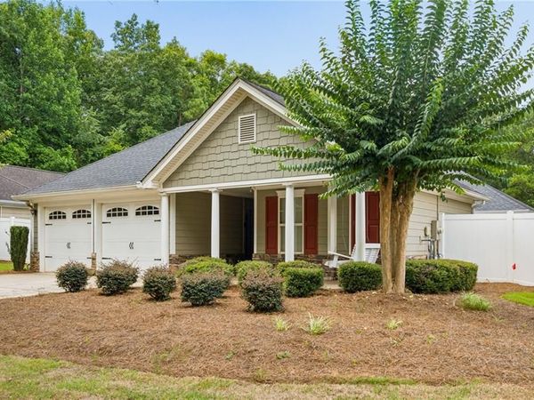 162 Cottage Club Drive , Locust Grove, GA 30248