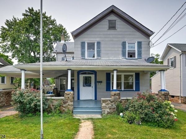 127 Main St, Unit A, Readington, NJ 08889