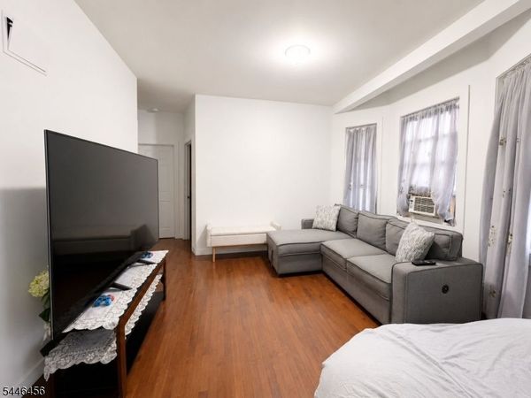528 Harrison Ave, Unit B, Harrison, NJ 07029