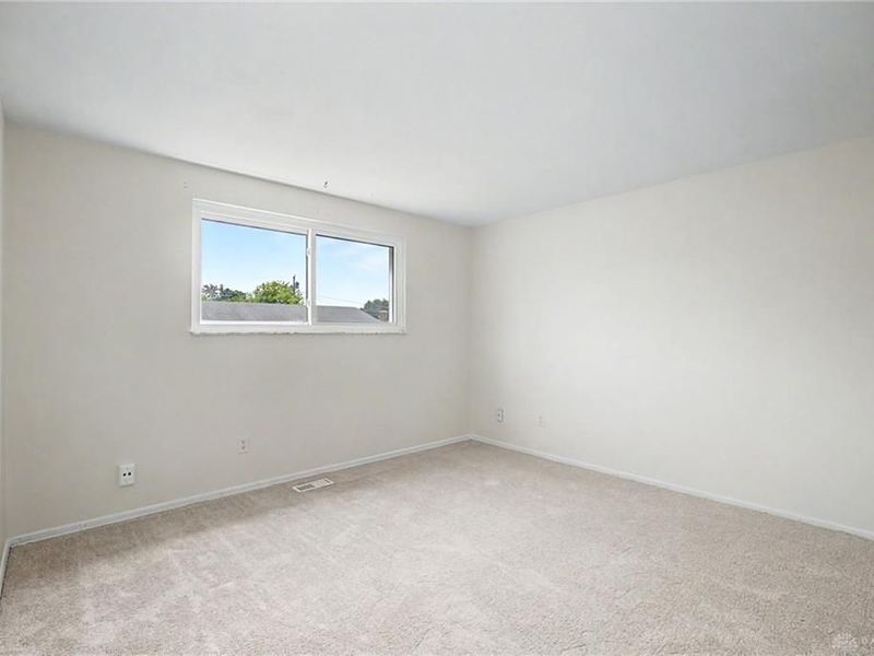 7361 Claircrest Drive, Huber Heights, OH 45424 Photo 23
