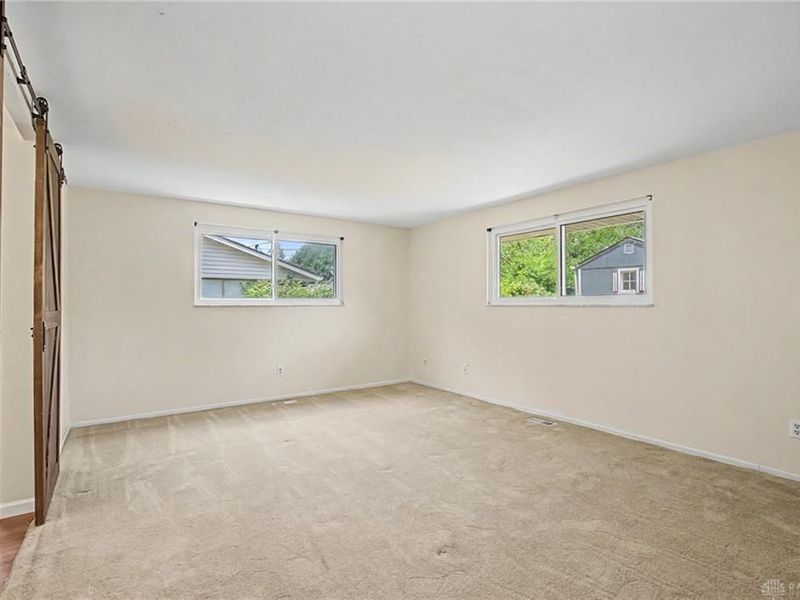 7361 Claircrest Drive, Huber Heights, OH 45424 Photo 27