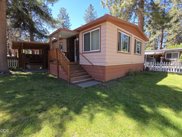 61060 Kings Lane, Unit 123, Bend, OR 97702
