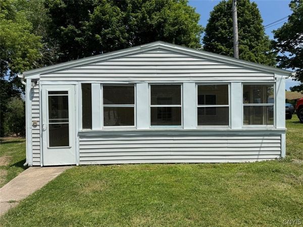 21 S Skaneateles Street , Jordan, NY 13080