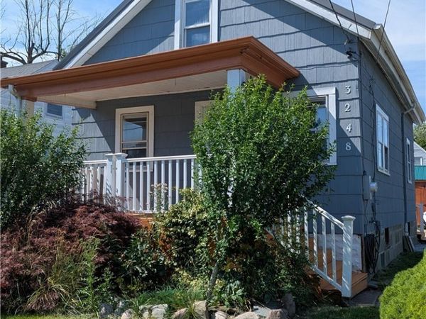 3248 Dudley Avenue , Niagara Falls, NY 14303