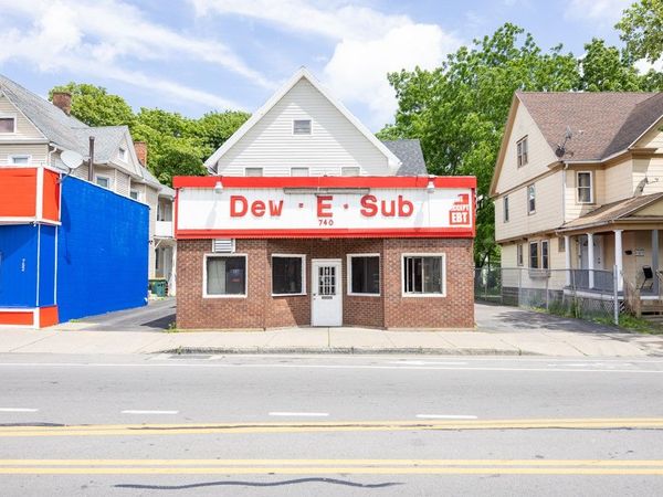 740 Dewey Avenue , Rochester, NY 14613