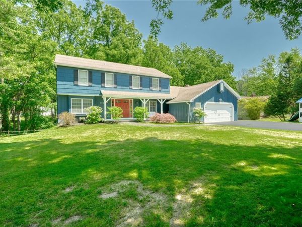 346 Brooksboro Drive, Webster, NY 14580
