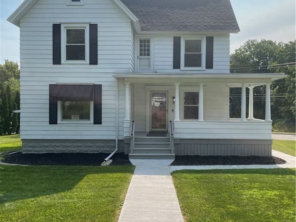 54 S Main Street, Holley, NY 14470