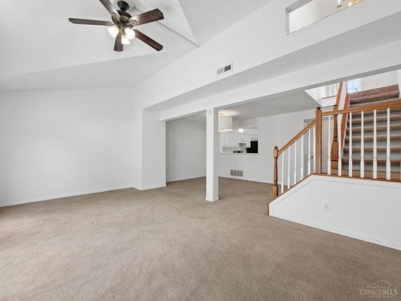 4186 East Village Drive, Mason, OH 45040 Photo 6