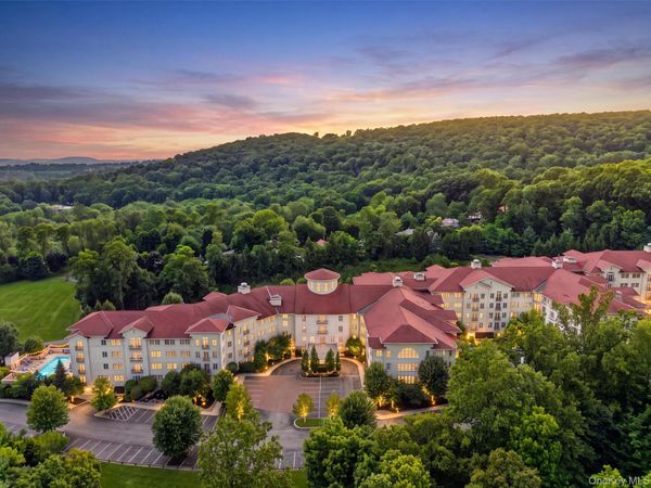436 Trump Park , Shrub Oak, NY 10588