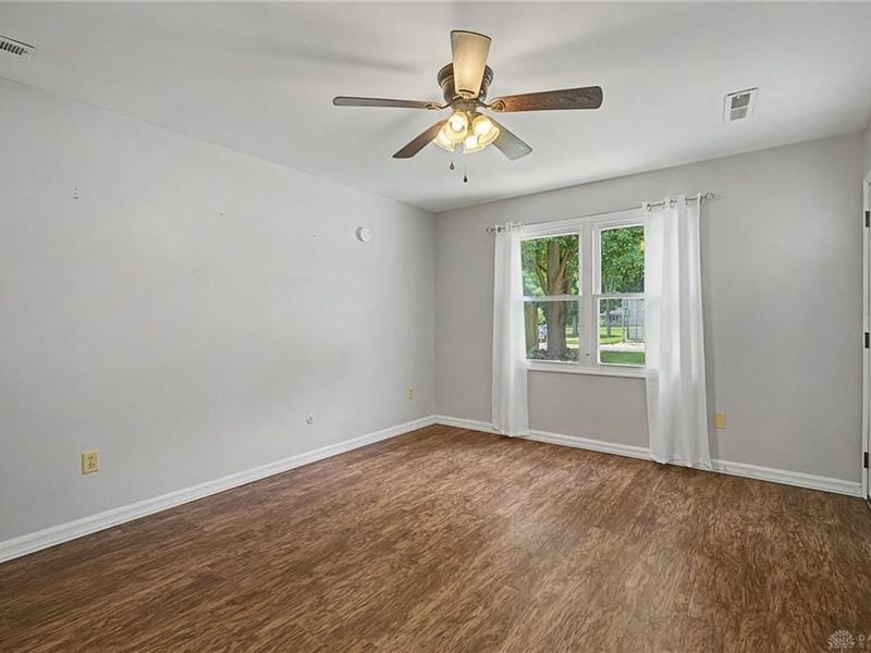 114 Smith Street, New Carlisle, OH 45344 Photo 8