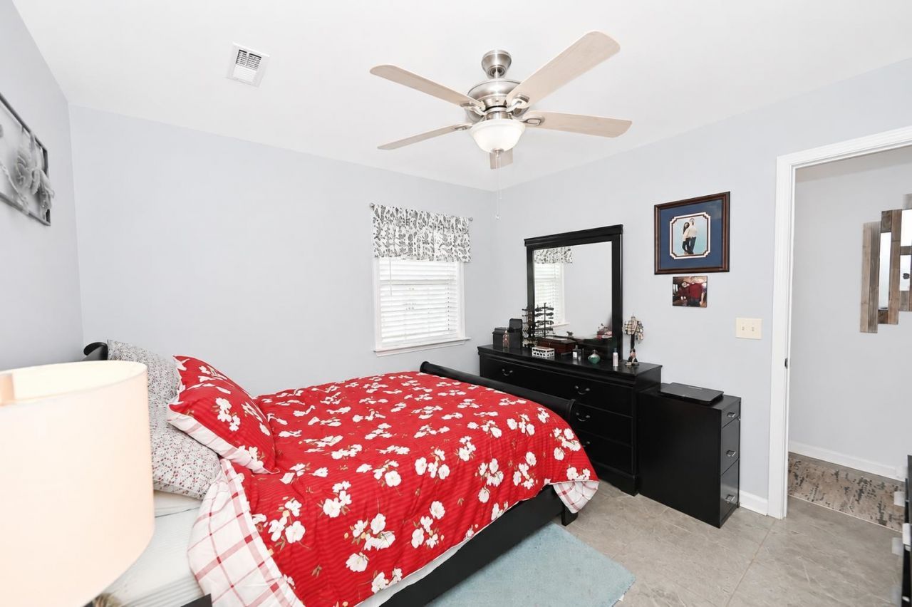 646 Tupelo Ln.  Photo 10