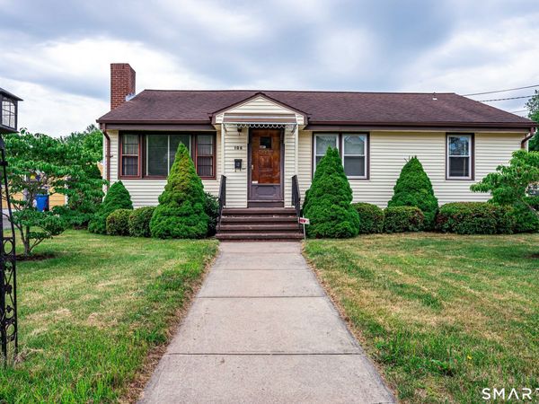 106 Bryden , Hamden, CT 06517
