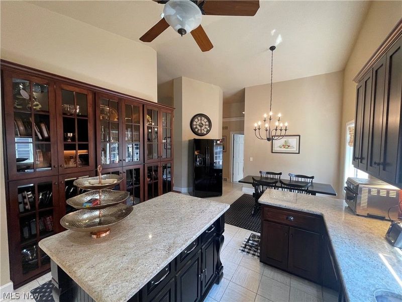3731 Mercedes Place, Canfield, OH 44406 Photo 4