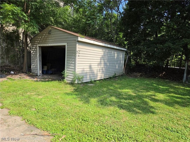 1814 Victoria Street SW, Warren, OH 44485 Photo 14