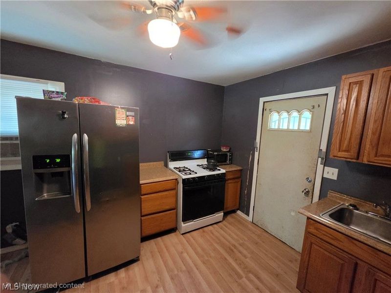 1814 Victoria Street SW, Warren, OH 44485 Photo 5