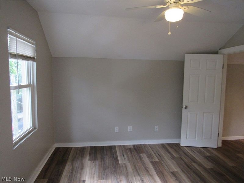 2334 W 38th Street, Cleveland, OH 44113 Photo 19
