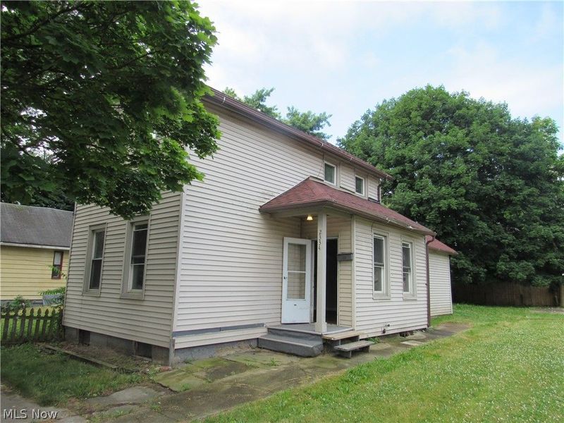 2334 W 38th Street, Cleveland, OH 44113 Photo 24
