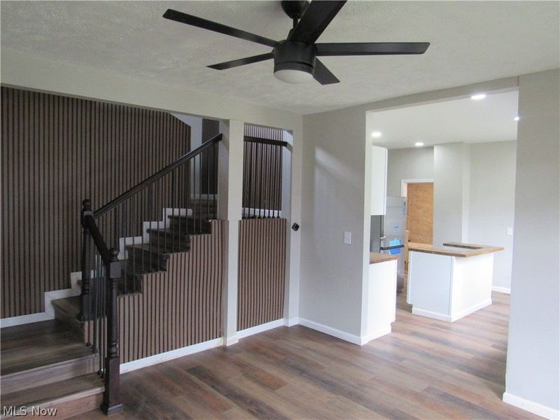 2334 W 38th Street, Cleveland, OH 44113 Photo 3