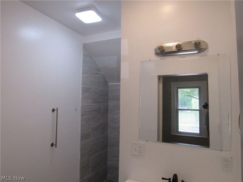 2334 W 38th Street, Cleveland, OH 44113 Photo 7