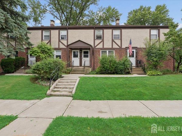 263 Newman Street , Metuchen, NJ 08840